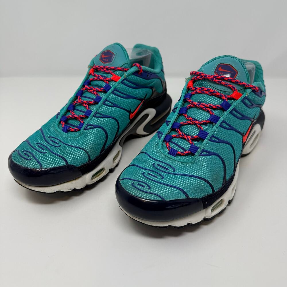 Nike Women's Air Max Plus Discover Your Air Women's 8.5 Teal Purple Pink